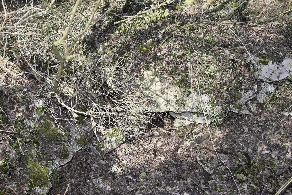 Ligne Maginot - ROUTE DE BANTZENHEIM SUD - (Blockhaus pour arme infanterie) - Emplacement de la coupole et de son couloir
