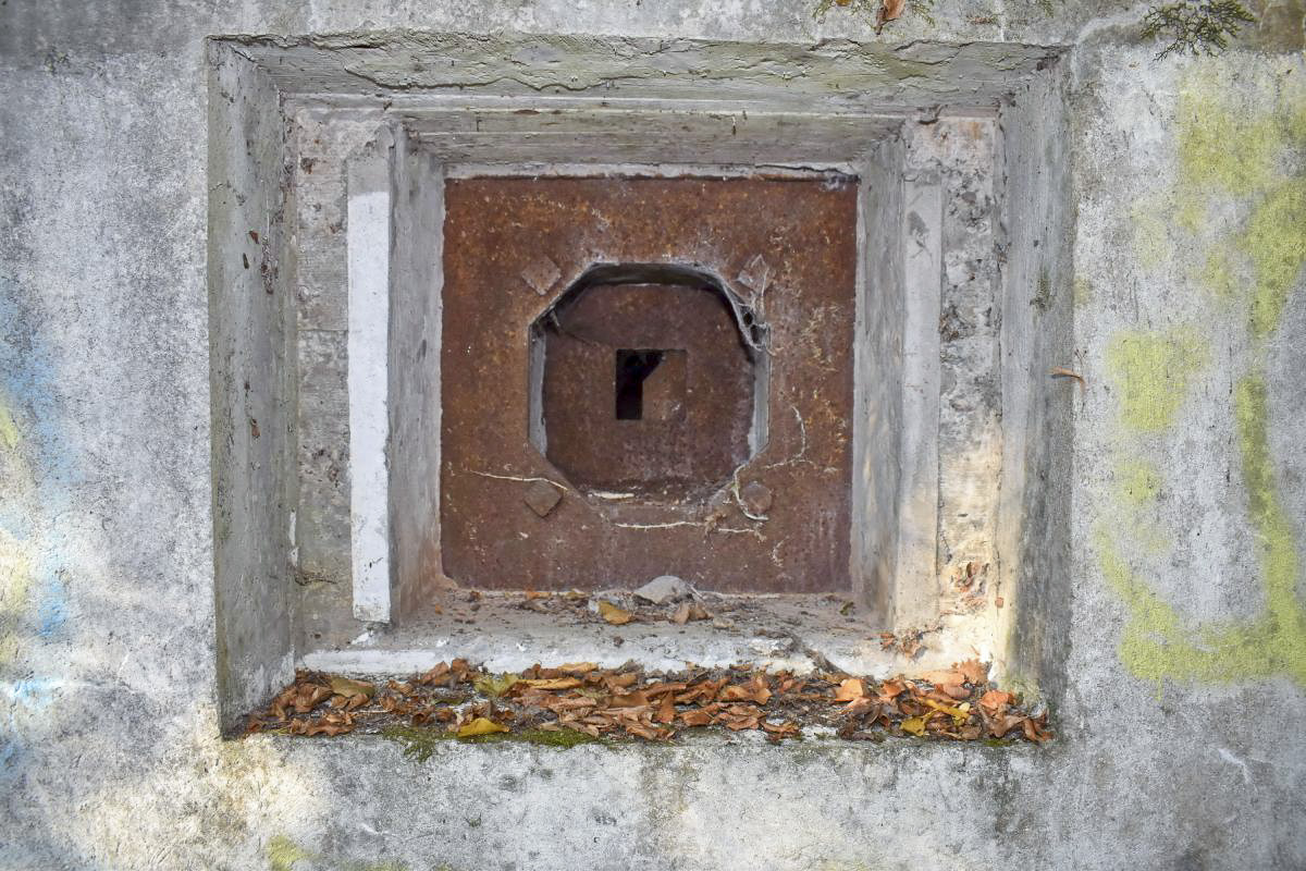 Ligne Maginot - 182 - PA KEMBS CENTRE 1 - (Blockhaus pour arme infanterie) - Créneau FM