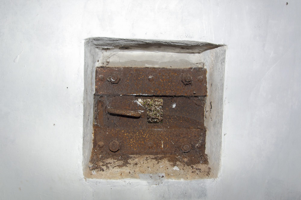 Ligne Maginot - 182 - PA KEMBS CENTRE 1 - (Blockhaus pour arme infanterie) - Créneau pour FM de protection