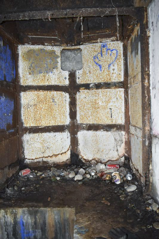 Ligne Maginot - BRIGGMATTEN SUD - (Blockhaus pour canon) -  Étage supérieur avec la guérite OD90 (nord) qui à servi de coffrage.