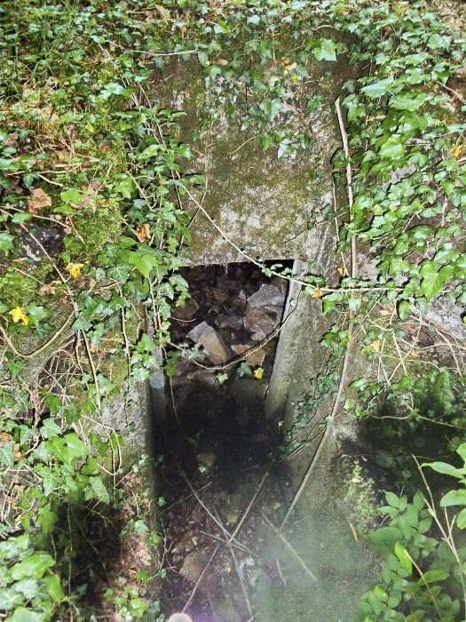 Ligne Maginot - T491 - PA DU CARREFOUR 248 - (Cuve pour arme d'infanterie) - Accès de la tourelle démontable au couloir