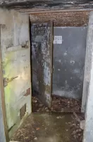 Ligne Maginot - STRENGWALD (BATTERIE DU) - (Position d'artillerie préparée) - Soute à munitions
Seconde porte blindée donnant sur le couloir toujours en place