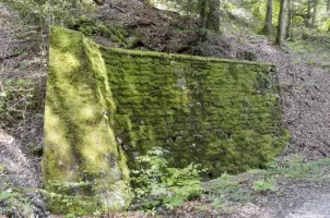 Ligne Maginot - GLASERBERG (ROUTE STRATéGIQUE) - (Infrastructure routiére) - Pont et mur de soutènement (G)
