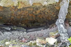 Ligne Maginot - HORNIHOF - (Observatoire d'artillerie) - L'intérieur est remblayé et les matériaux utilisés sont vraiment des matériaux locaux   