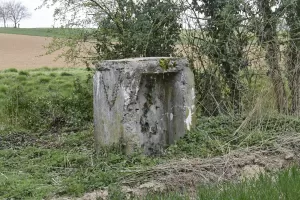Ligne Maginot - 30 BIS - RUE DES PIERRES - (Chambre de coupure) - Coté Est