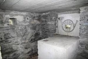 Ligne Maginot - CHATELET - (Blockhaus pour arme infanterie) - Le blockhaus comporte deux créneaux