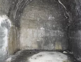 Ligne Maginot - COURBATON - MAGASIN DE SECTEUR - (Dépôt de Munitions) - Une salle de stockage