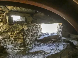Ligne Maginot - COTE 2565 - (Blockhaus pour arme infanterie) - Créneau orienté les Arcellins