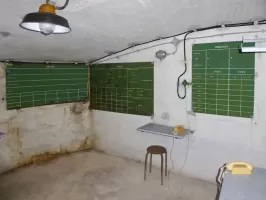 Ligne Maginot - BARBONNET - FORT SUCHET - (Ouvrage d'artillerie) - Tourelle nord JEANNE D'ARC
Salle de commandement