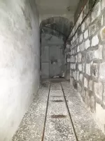 Ligne Maginot - BARBONNET - FORT SUCHET - (Ouvrage d'artillerie) - Tourelle nord JEANNE D'ARC
Accès à la caponnière transformée en soute