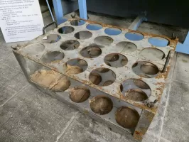 Ligne Maginot - BARBONNET - FORT SUCHET - (Ouvrage d'artillerie) - Materiel d’origine du bloc 6 de Monte Grosso
Casier pour bombe de 135