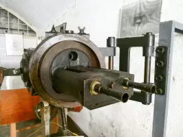 Ligne Maginot - BARBONNET - FORT SUCHET - (Ouvrage d'artillerie) - Materiel d’origine de l’ouvrage de Monte Grosso
Jumelage provenant d'une cloche JM