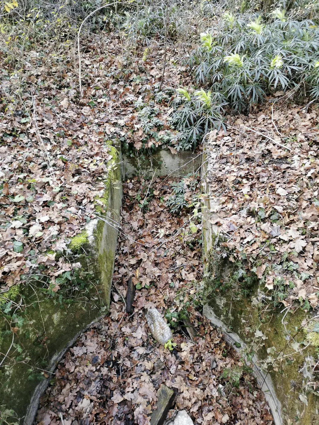 Ligne Maginot - T583 - (Cuve pour arme d'infanterie) - La cuve, vide. 