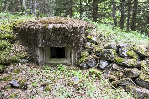 Ligne Maginot - VILLAFLOU - TANIA (P5) - (Blockhaus pour arme infanterie) - 