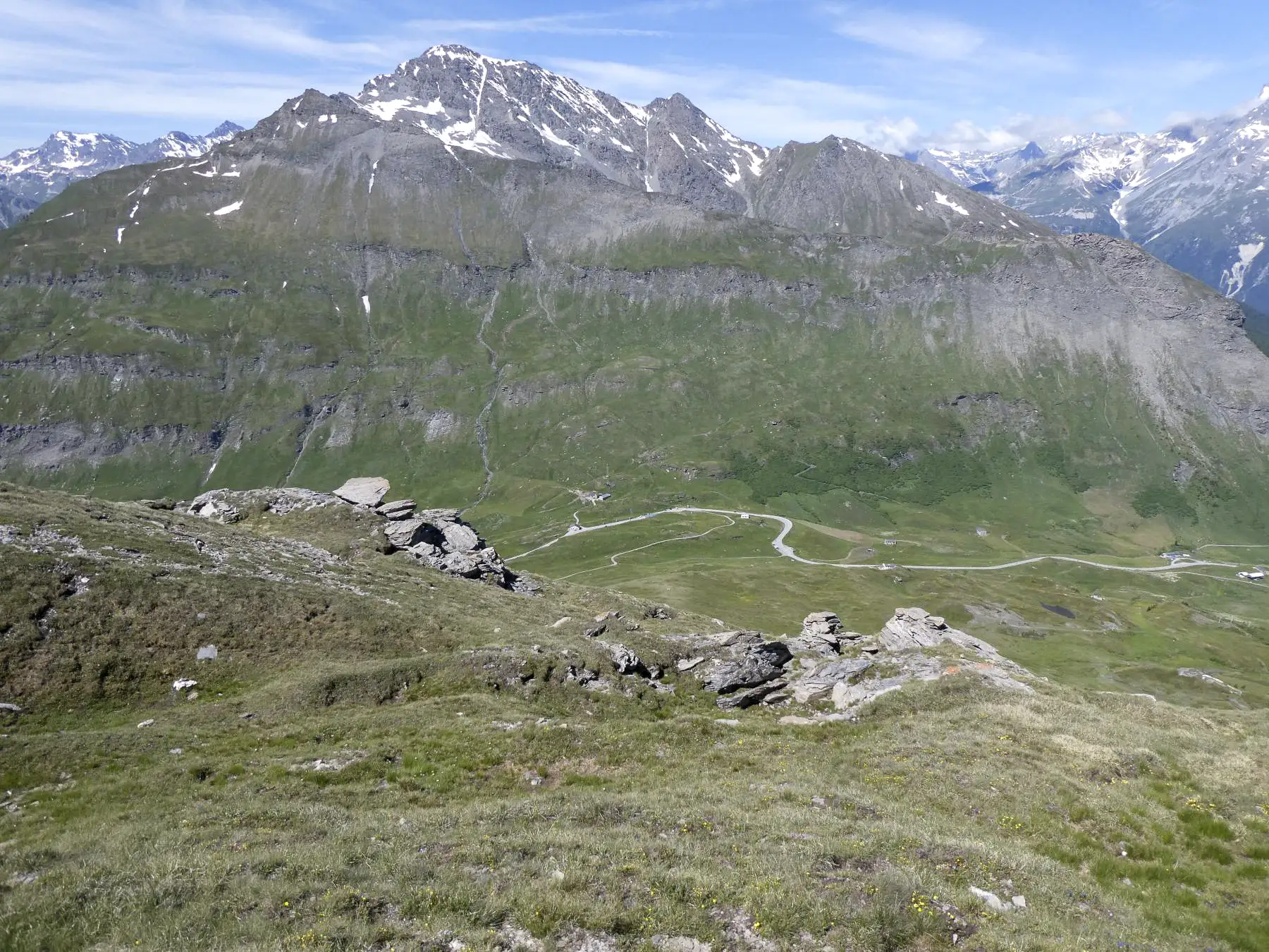 Ligne Maginot - OUILLON DES ARCELLINS - (Blockhaus pour arme infanterie) - Cuves orientées sud vers le Col et les Arcellins