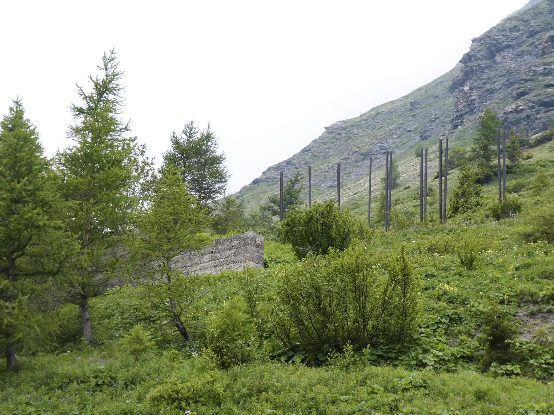 Ligne Maginot - REVETS - (Casernement) - Soubassement du casernement