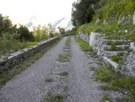 Ligne Maginot - BARBONNET - (Barrage de Route) - Le barrage se situait au pieds de l'escalier.