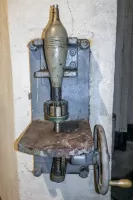 Ligne Maginot - BARBONNET (BT) - (Ouvrage d'artillerie) - Bloc 2
Dispositif permettant le montage des munitions de 81 mm