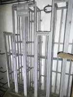 Ligne Maginot - GORDOLON (GN) - (Ouvrage d'artillerie) - Bloc 2
Casiers pour le rangement des caisses de munitions de 7,5 mm