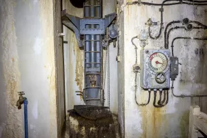 Ligne Maginot - AGAISEN (AN) - E03 - (Ouvrage d'artillerie) - Bloc 2
Cloche LG et transmetteur d'ordres