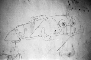 Ligne Maginot - TLFR - TéLéPHéRIQUE DU RIMPLAS - (Téléphérique ( Recette)) - Graffiti à l'intérieur du bâtiment - Détail