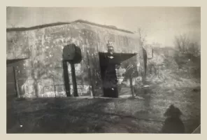 Ligne Maginot - LANGHEP SUD - C64 - (Casemate d'infanterie - Simple) - Photo de piètre qualité, prise en 1950 par l’adjudant chef Beaury, lui même. 