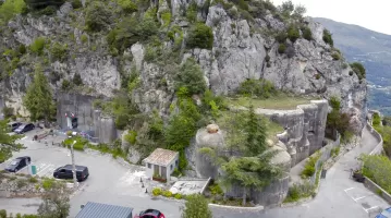 Ligne Maginot - SAINTE AGNES (SAG) - EO9 - (Ouvrage d'artillerie) - De gauche à droite, les blocs 1 et 2.