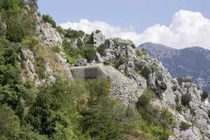 Ligne Maginot - SAINTE AGNES (SAG) - EO9 - (Ouvrage d'artillerie) - Bloc 4
Le bloc vu de la terrasse du Righi, qui est l'ancien mess des officiers en temps de paix