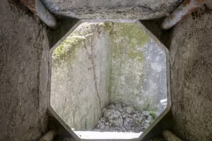 Ligne Maginot - CASTILLON (CN) - EO8 - (Ouvrage d'artillerie) - Bloc 5
Créneau FM couvrant le fossé diamant