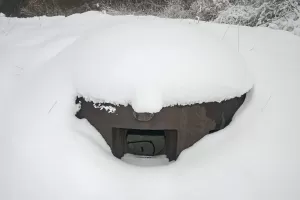 Ligne Maginot - MOLVANGE - A9 - (Ouvrage d'artillerie) - Bloc 6
Cloche JM recouverte d'une épaisse couche de neige