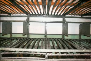 Ligne Maginot - IMMERHOF - A10 - (Ouvrage d'infanterie) - Lits dans une chambre de troupe