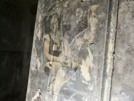 Ligne Maginot - RIPPERT - X13 (QUARTIER KARRE - II/168°RIF) - (Abri) - Les photos d'époque collées sur la porte du magasin.