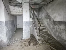 Ligne Maginot - RIPPERT - X13 (QUARTIER KARRE - II/168°RIF) - (Abri) - Le bas de l'escalier ouest.