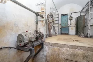 Ligne Maginot - BAMBESCH - A35 - (Ouvrage d'infanterie) - Forage d'alimentation en eau de l'ouvrage
Pompe