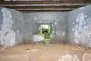 Ligne Maginot - BB129 - BRUEHL EST - (Blockhaus pour arme infanterie) - Le créneau de la position frontale