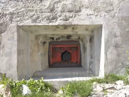 Ligne Maginot - LA ROUE - (Ouvrage d'infanterie) - Le bloc 2
Créneau mitrailleuse avec trémie A2R