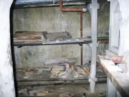 Ligne Maginot - LA ROUE - (Ouvrage d'infanterie) - Le casernement souterrain
Du depuis la galerie du bloc 2