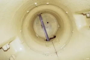 Ligne Maginot - LAVOIR - (Ouvrage d'artillerie) - Entrée munitions
La cloche JM non équipée.