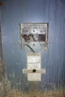 Ligne Maginot - LAVOIR - (Ouvrage d'artillerie) - Entrée des hommes
Créneau FM frontal