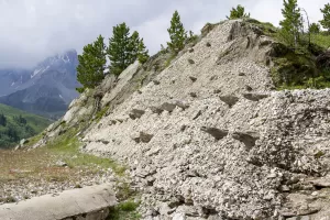 Ligne Maginot - LAVOIR - (Ouvrage d'artillerie) - Bloc 1
Consolidation de la falaise au-dessus de la dalle supérieure