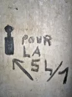 Ligne Maginot - LAVOIR - (Ouvrage d'artillerie) - Bloc 1
Etage inférieur
Graffiti d'après-guerre