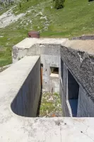Ligne Maginot - LAVOIR - (Ouvrage d'artillerie) - Bloc 5
Le fossé devant les créneaux