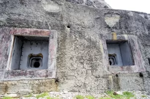 Ligne Maginot - PAS DU ROC - (Ouvrage d'artillerie) - Bloc 3
Devant les créneaux et derrière vous.....