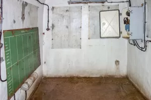 Ligne Maginot - PAS DU ROC - (Ouvrage d'artillerie) - Bloc 4
Le PC