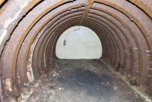 Ligne Maginot - BOIS DE MEDERCHEN (I/160° RIF) - (PC de Quartier) - Le fond de l'alvéole avec un poste téléphonique