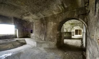Ligne Maginot - REPLATON (QUARTIER ARC - 71° BAF) - (Position d'artillerie préparée) - Batterie A