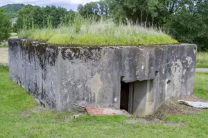 Ligne Maginot - CB160 - INGLANGE NORD - (Blockhaus pour canon) - 
