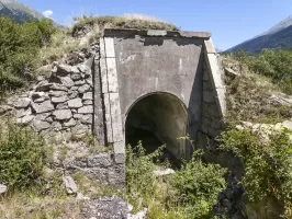 Ligne Maginot - REPLATON REDOUTE - (Blockhaus pour arme infanterie) - Traverse abri de droite