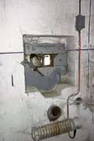Ligne Maginot - SAINT ANTOINE - (Ouvrage d'artillerie) - Bloc 1
Etage supérieur
Créneau FM de défense rapprochée