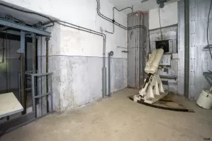 Ligne Maginot - SAINT ANTOINE - (Ouvrage d'artillerie) - Bloc 1
Etage intermédiaire
Chambre de tir Est pour mortier de 81